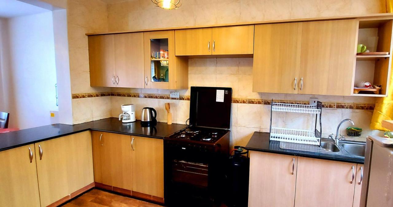 Pleasant Nest Homestay Near Jkia Airport And Sgr Station Nairobi Extérieur photo